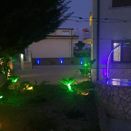 Enna Villa Del Sole E Delle Stelle ภายนอก รูปภาพ