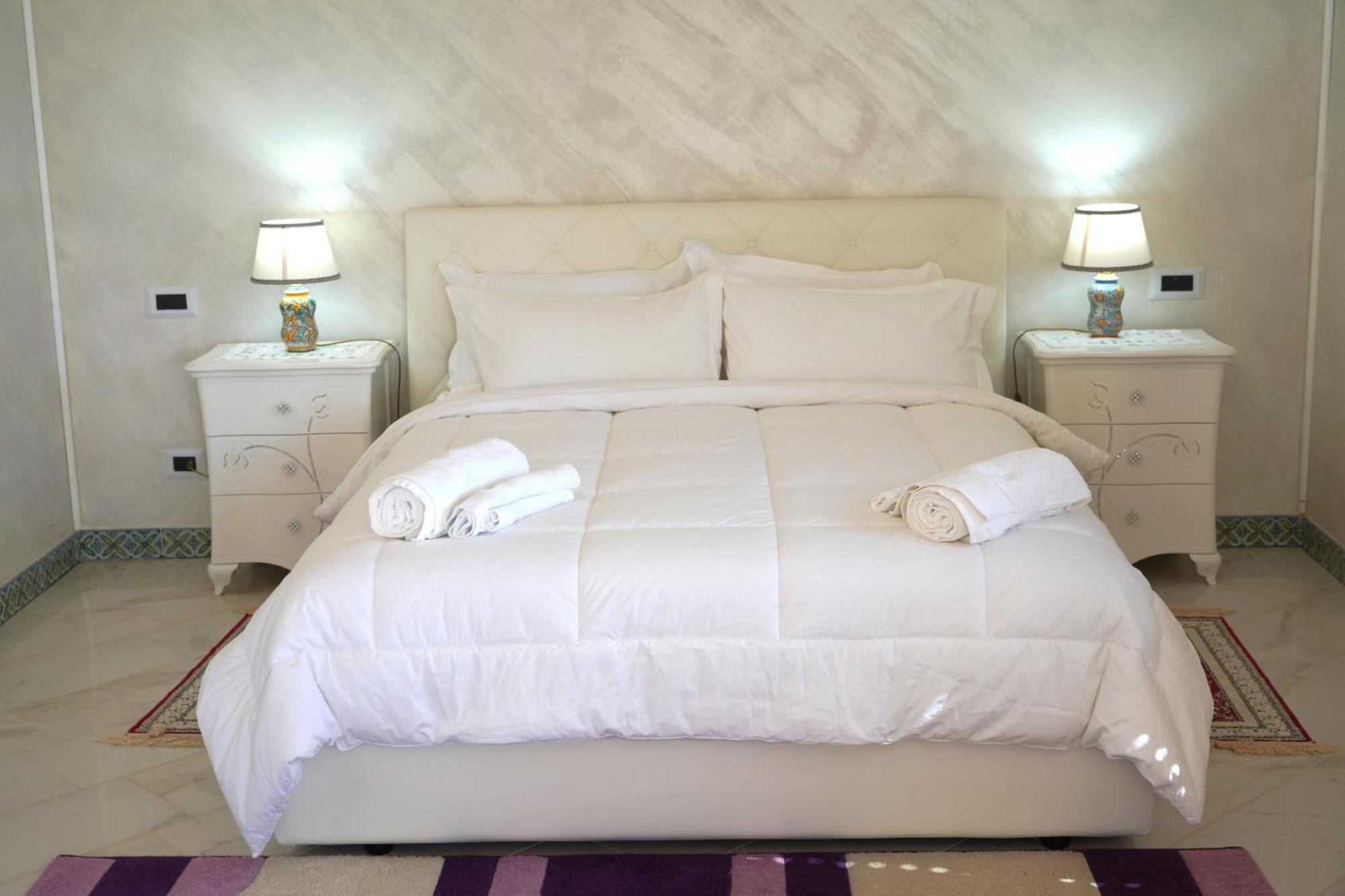 Enna Villa Del Sole E Delle Stelle ภายนอก รูปภาพ